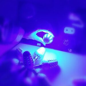 لامپ شمعی آبی