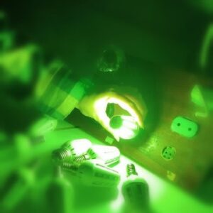 لامپ شمعی سبز